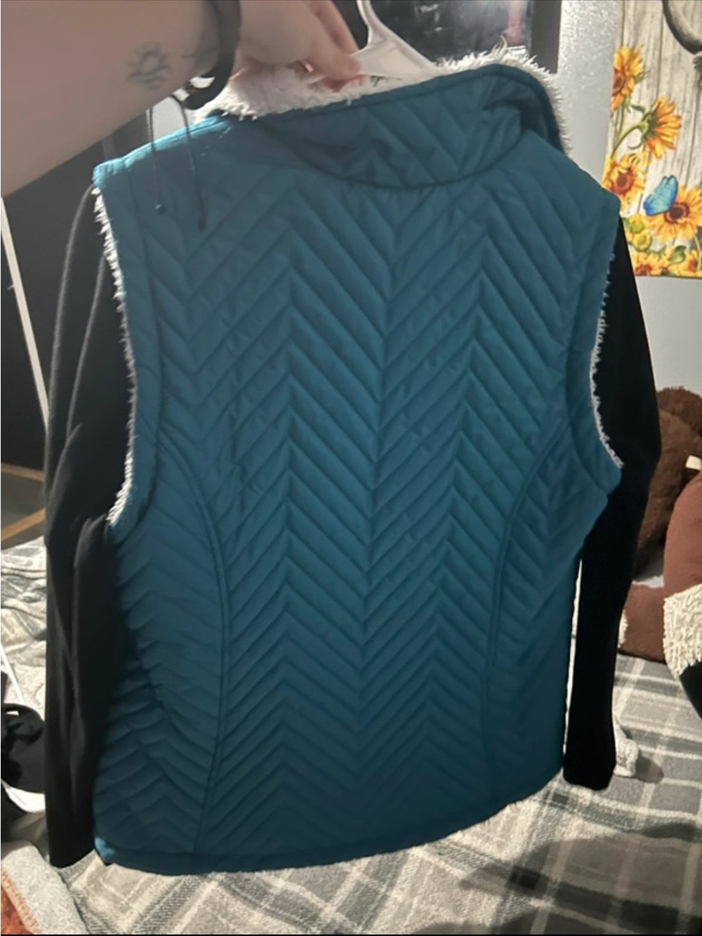 blue vest